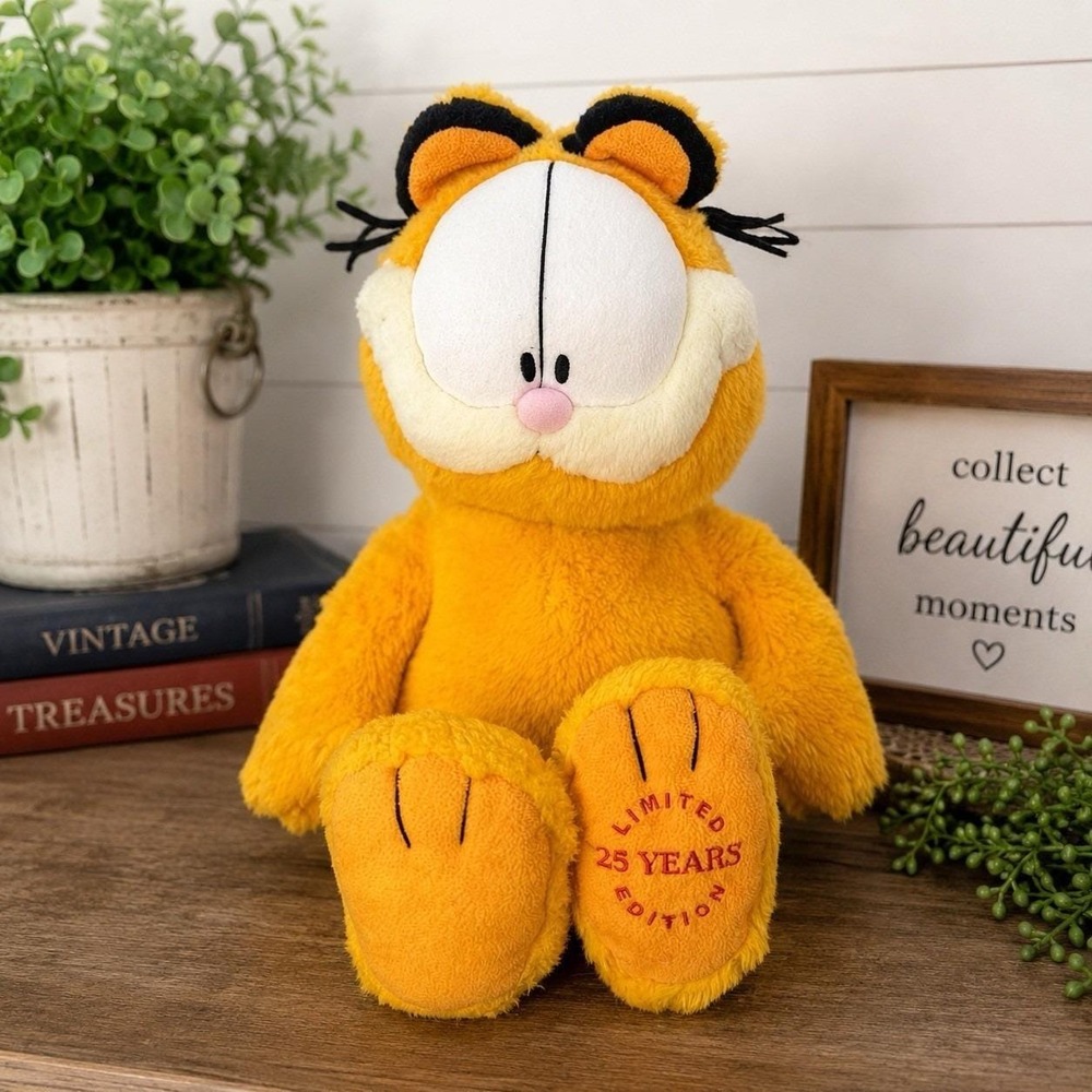 Vintage 2003 Garfield 25th Anniversary Limited Edition Plush 20" Nanco Paws